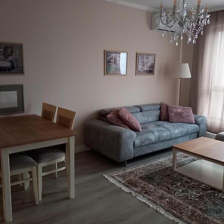Private Apartments In White Rock Castle Balçık Dış mekan fotoğraf