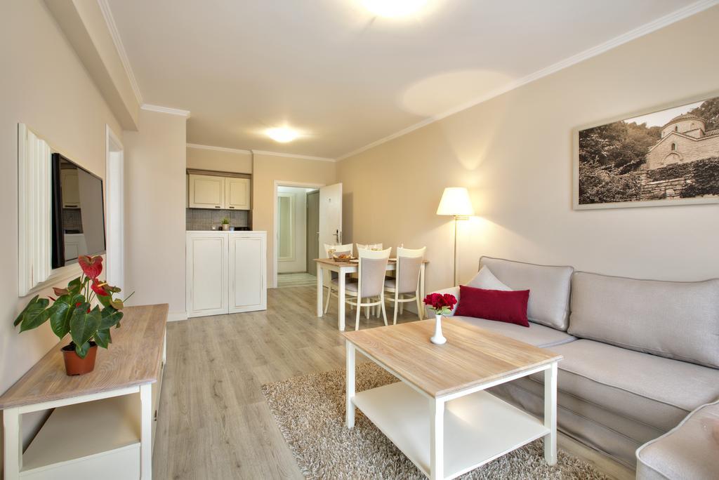 Private Apartments In White Rock Castle Balçık Oda fotoğraf